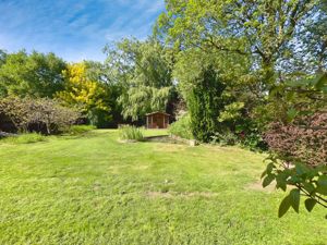 Photo 27- click for photo gallery